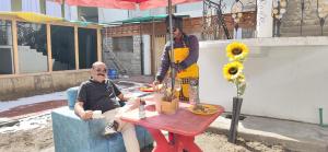 T-Suru & Guest house & Cafe