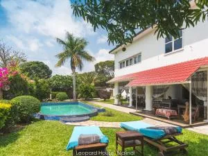 Leopard House - Dakacha