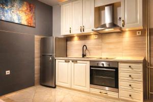 2 min Walk to Main Square - Click for More info