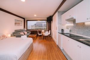 Estilo y calidez en el centro by CABANA Rentals