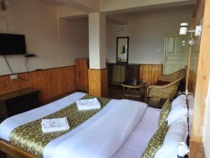 Hotel Kabur