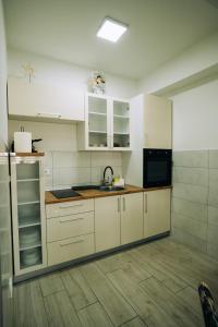 Damast lux apartments 27