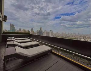 The gramercy Residence staycation Makati