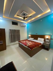 Riskla hotel Near-Ram Mandir 700M