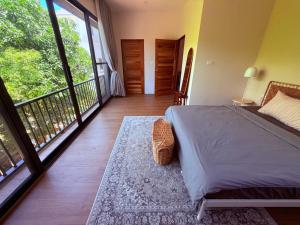 Sharing Pool Villa Sritanu
