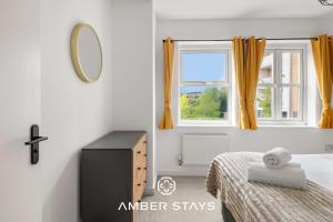 Spacious 3 Bed House in Reading by Amber Stays, Perfect for Business & Contractors, FREE Parking!