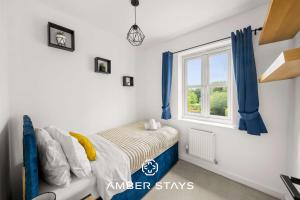 Spacious 3 Bed House in Reading by Amber Stays, Perfect for Business & Contractors, FREE Parking!