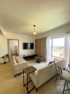 Enzi Heihgts & South park apartments