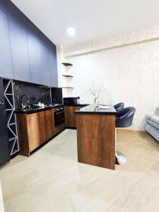 Cozy 1 Bedroom Apartment with Balcony in Central Tbilisi