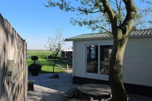 Chalet de Ooievaar op Camping Oudesluis