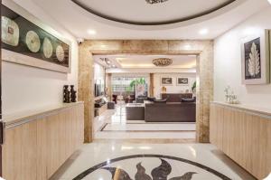 Cozy Condo near NAIA Airport with Balcony