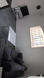 Maison indépendante 30 m2 avec terrasse privée centre ville Marignane
