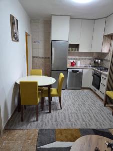 Cosy Apartment in Podgorica - Fast WiFi & TV