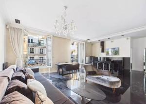 3BR Champs Elysees St Honore