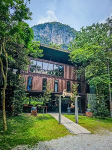 Templer Park Rainforest Retreat TPRR