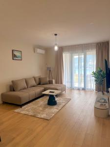 Maris Apartment