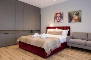 1012 Arena Nationala - renovated studio