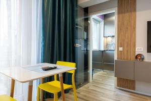 1012 Arena Nationala - renovated studio