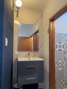 Bella 3 bed beachfront apartment