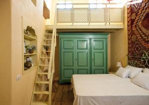 Vivila - Timeless Home in Rhodes Old Town
