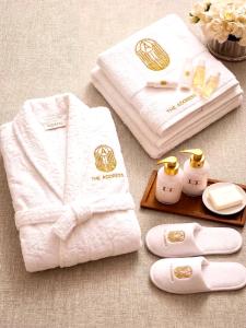 THE ADDRESS Gold - Modern Luxury Suite
