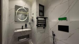108 tara-JRE Jabal Al Lweibdeh with stunning view