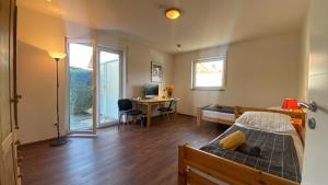 Modernes 5-Zi Haus mit Terrasse & WLAN zw Freiburg u Frankreich