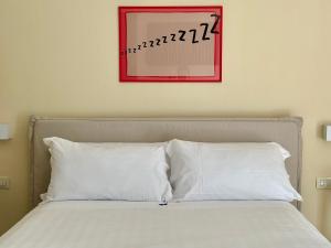 Cagliari Downtown - Piazza Martiri suite img13