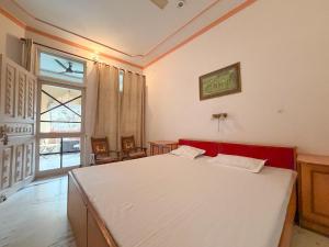 Hotel Karni Niwas
