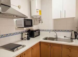 Casa Teresa - Terraza Privada con Vistas de San José y Zona Tranquila