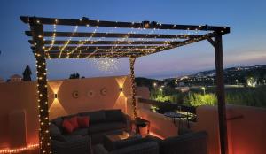 Penthaus mit Pool und Meerblick