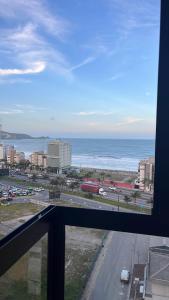 NEW apartment with incredible ocean views