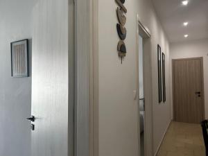 Happiness Apartment 7