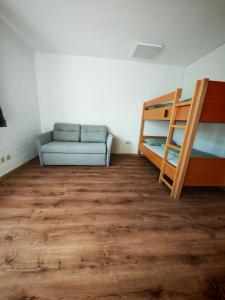2 Zimmer Ferienwohnung Chill Zone 53m2 mit Pool, Sauna und Spielplatz