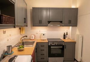 Modern & Cozy apartment in Galatsi