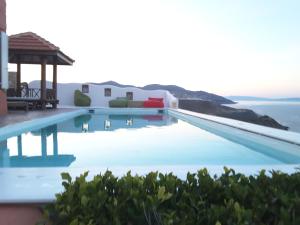 Villa Zen Dans Le Bleu Syros Greece