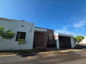 Casa Luna Villa Verde