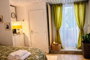 Studio cosy avec terrasse et jardin VAUBAN