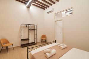 AM Stays 10 - Modern City Flat