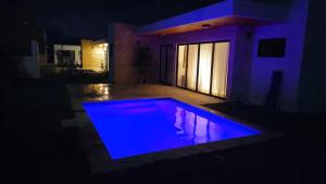 Alojamiento privado en Punta Cana Piscina y patio