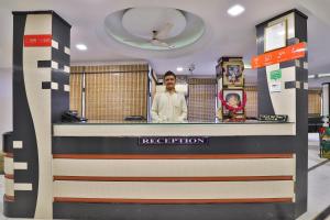 Hotel O Darshan Hotel Rooms & Restaurant��