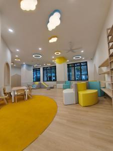 2mins to Kuching Vivacity Milano 8 Apartment