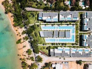 Sol de Arena Beachfront Condos by Bocobay