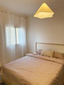 2 bedroom apartment Wifi & family only married