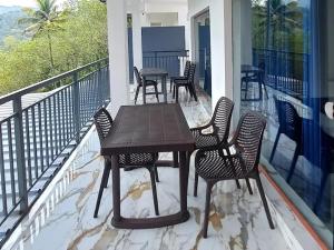 Mount Mist Villa
