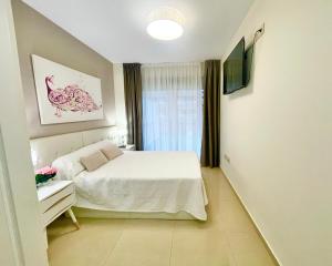 Garden Home, 1ª Línea, Magic World