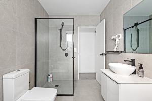 Comfy Single Room in Guildford West with Easy Access - Shared Bathroom