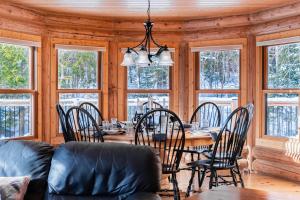 Fiddler Lake Resort - Deer 61