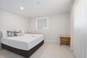 Albany Central Apartment