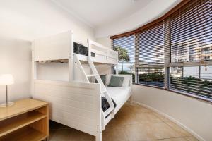 Rolling Surf Resort